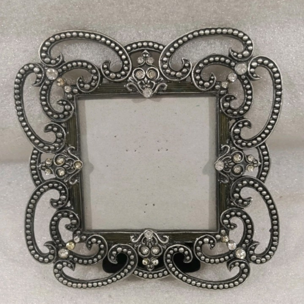 Picture Photo Frame With Jewels Decorative Swirl Metal